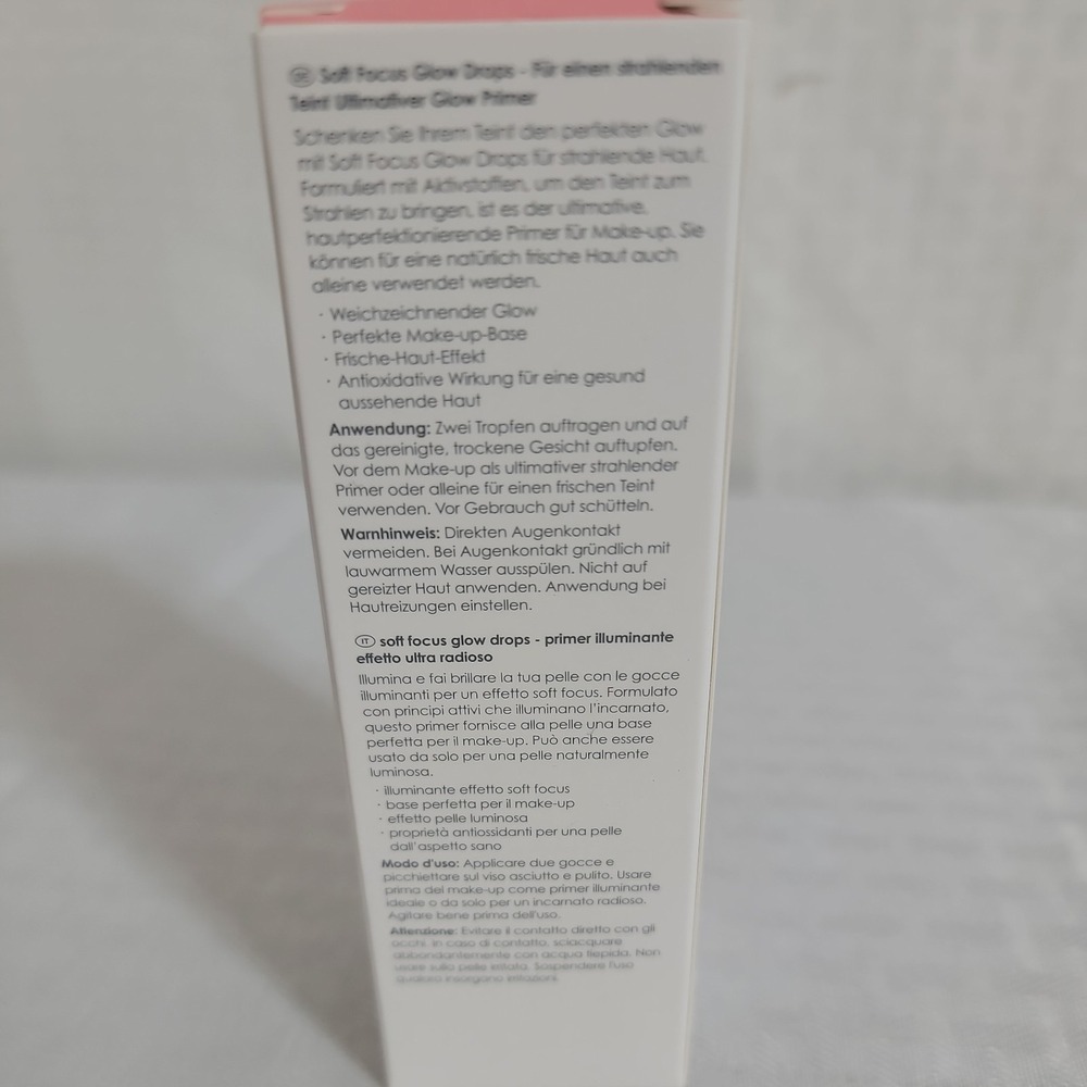 Rodial Soft Focus Glow Drops Illuminating Ultimate Glow Primer 1 oz / 31 mL - Picture 3 of 6